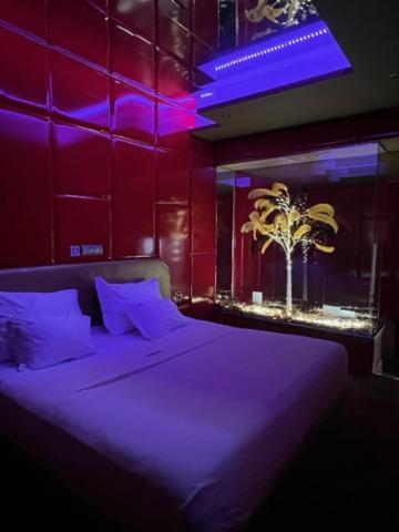 V Hotel Arroyomolinos Zewnętrze zdjęcie